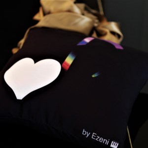 Pillow note...by Ezeni*